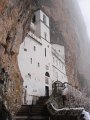 Montenegro_-_Monastero_Di_Ostrog_35